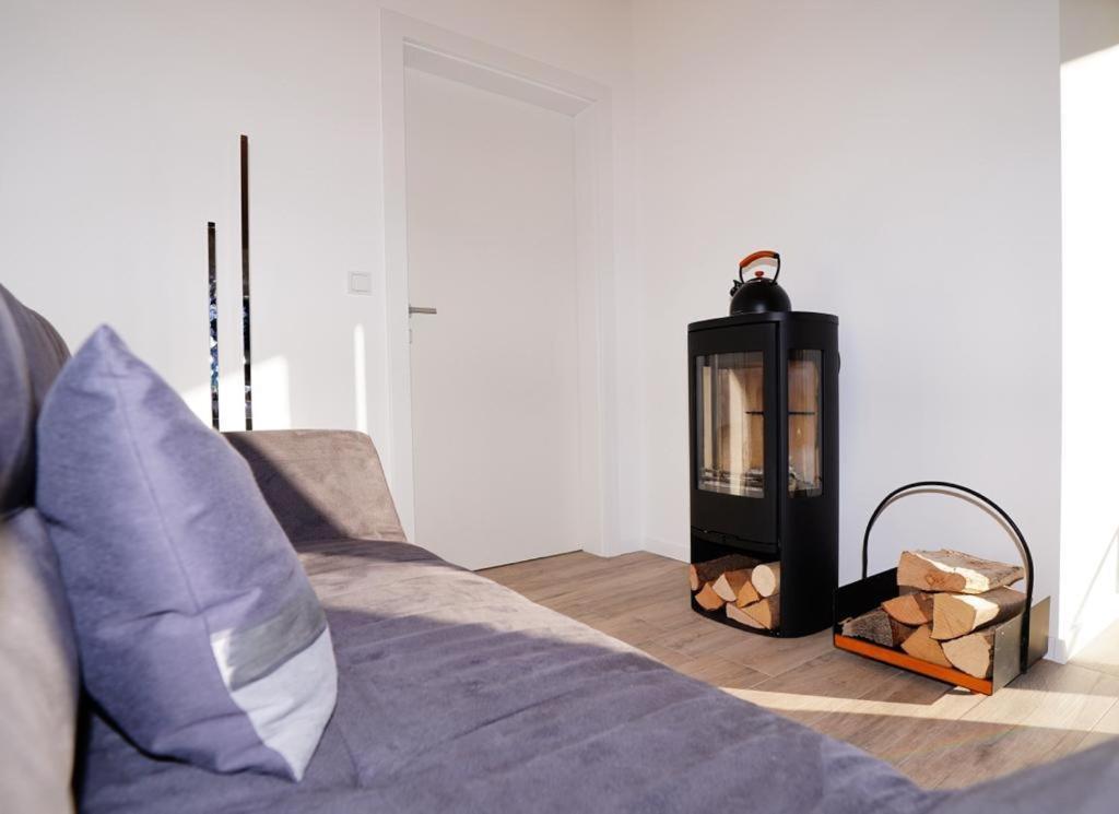 Modernes Ferienhaus Mit Panoramablick ローゼック エクステリア 写真