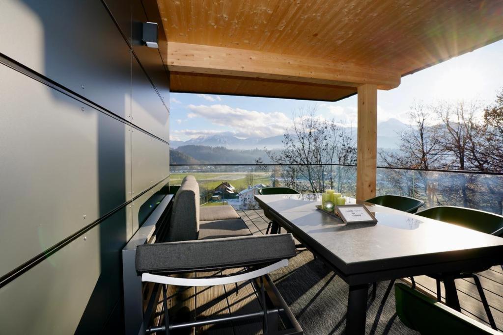 Modernes Ferienhaus Mit Panoramablick ローゼック エクステリア 写真