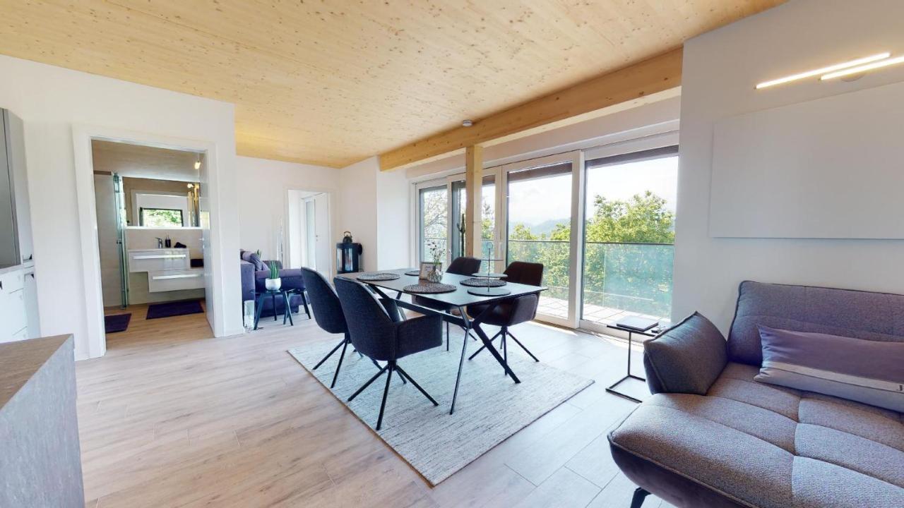 Modernes Ferienhaus Mit Panoramablick ローゼック エクステリア 写真