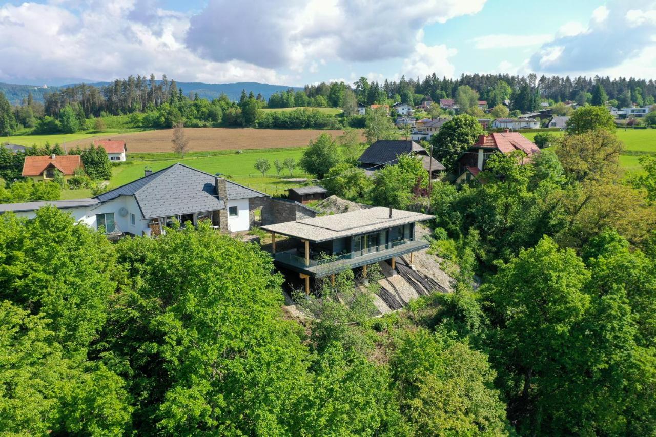 Modernes Ferienhaus Mit Panoramablick ローゼック エクステリア 写真