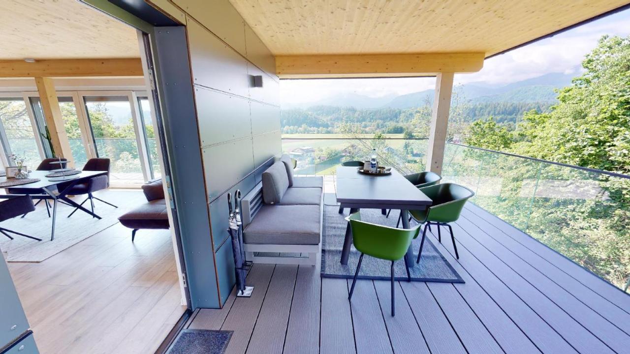 Modernes Ferienhaus Mit Panoramablick ローゼック エクステリア 写真